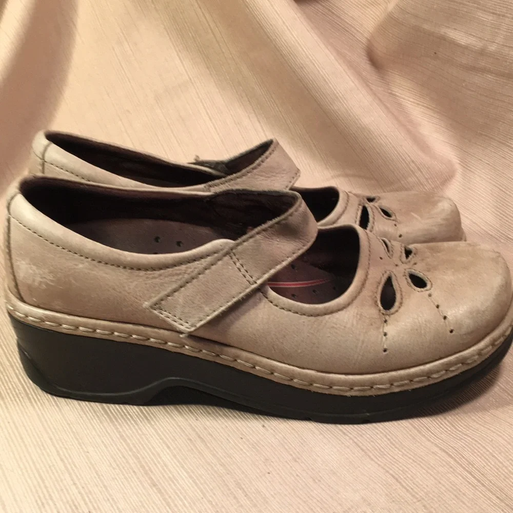 Klogs leather maryjanes